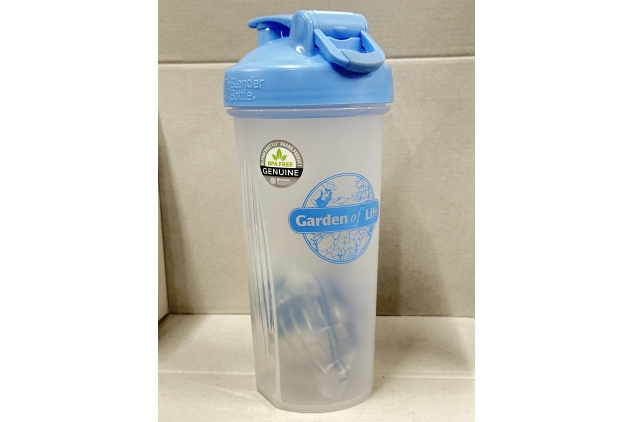 Garden Of Life Shaker Cup Water Bottle, 600ml, Clear With Light Blue Lid