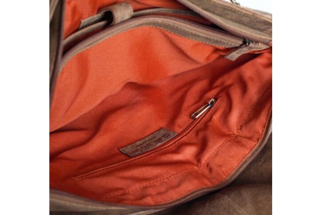 Shalimar Messenger Bag oiled Buckskin Outback Wear Model: Kalgoorlie