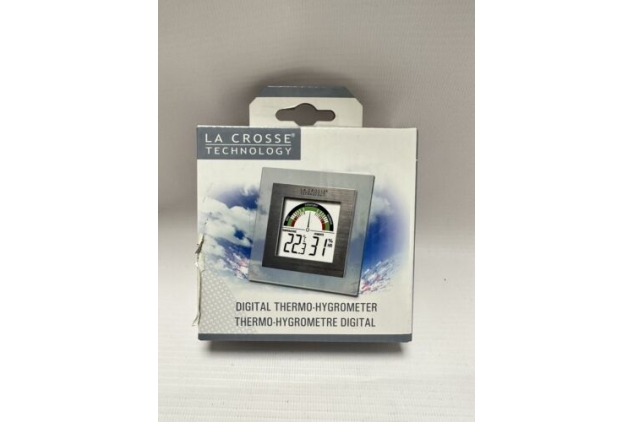 La Crosse Technology Digital Thermometer  Hygrometer With Comfort Meter WT137