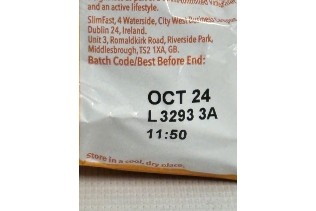 SlimFast Cheddar Bites Snack Bag, Crunchy, Tasty Low Calorie Snack, 22g (Pack Of 12) Best Before Date 31/10/2024