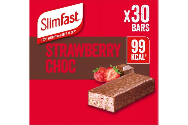 SlimFast Snack Bar, Low Calorie Snack, Strawberry Choc Flavour, 30 x 25 g Multipack | BBE 30/11/2024