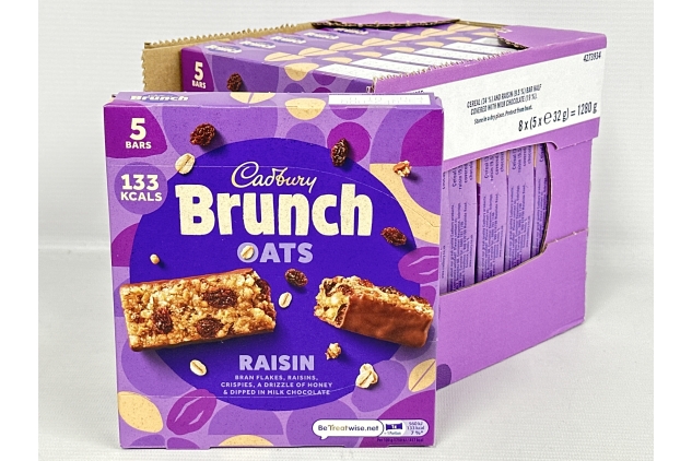 Cadbury Brunch Oats Bars | Raisin Cereal & Milk Chocolate | 8 X (5 x 32g) = 40 Bars Total | Best Before Date 20/10/2024