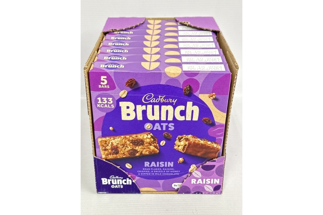 Cadbury Brunch Oats Bars | Raisin Cereal & Milk Chocolate | 8 X (5 x 32g) = 40 Bars Total | Best Before Date 20/10/2024