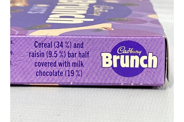 Cadbury Brunch Oats Bars | Raisin Cereal & Milk Chocolate | 8 X (5 x 32g) = 40 Bars Total | Best Before Date 20/10/2024