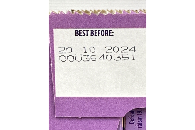 Cadbury Brunch Oats Bars | Raisin Cereal & Milk Chocolate | 8 X (5 x 32g) = 40 Bars Total | Best Before Date 20/10/2024