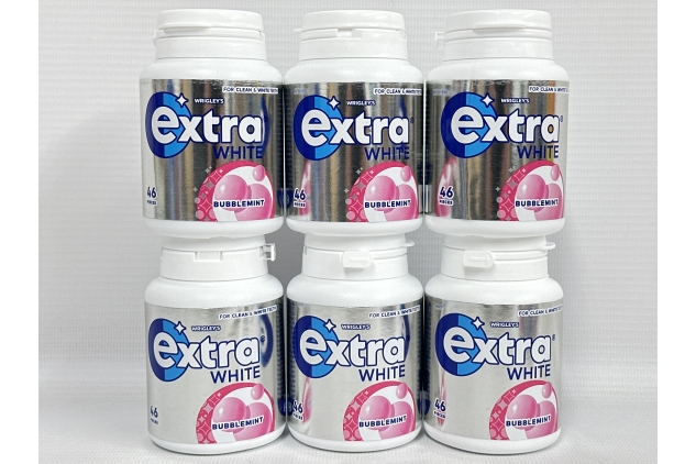 Extra White Bubblemint Flavour Xylitol Sugarfree Chewing Gum, 6 Packs of 46 Pieces