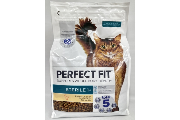 Perfect Fit Sterile Adult 1+ Complete Dry Cat Food for Adult Cats Aged 1+ Years, Rich in Chicken, 3 Bags (2.8 kg) BBE 01/12/2024