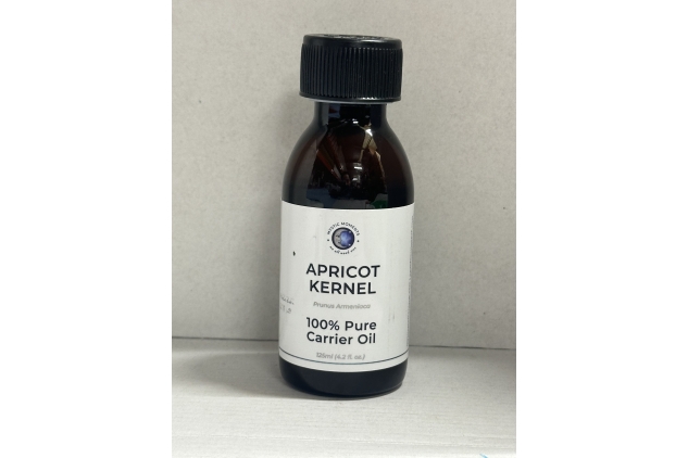 Mystic Moments Organic Apricot Kernel Carrier Oil 125ml