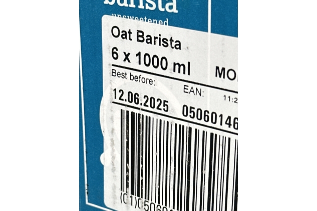 MOMA Barista Oat Drink Unsweetened - 6 x 1L