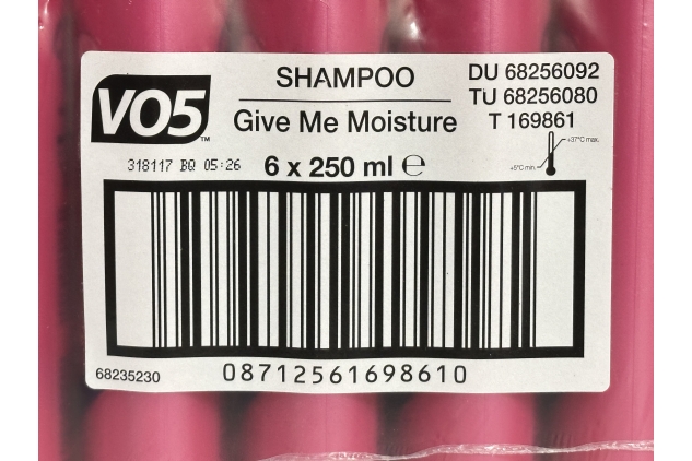 VO5 Give Me Moisture Shampoo 250ml (Pack of 6)