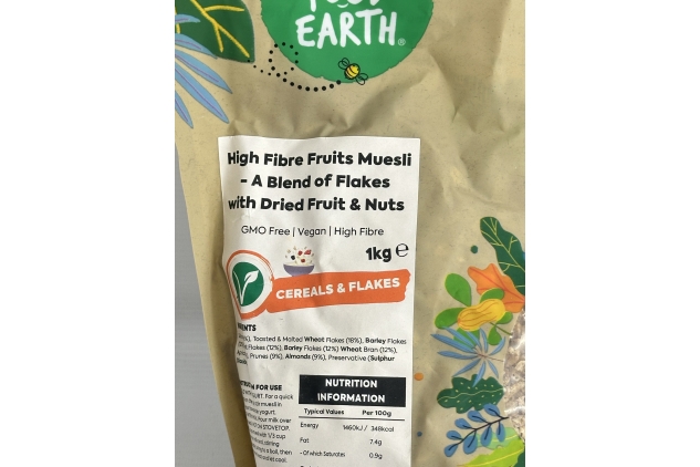 Muesli A Blend Of Flakes With Dried Fruit And Nuts Best Before 08/11/2024