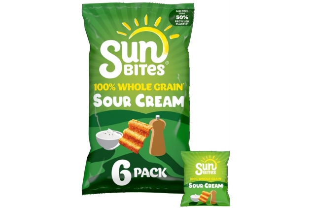 Walkers Sunbites Sour Cream and Pepper Multipack Snacks, 6 X 25g