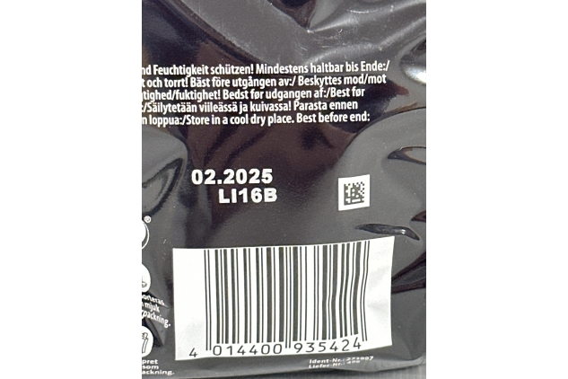 Riesen Dark Chocolate Chewy Toffee Espresso Flavour 135G | BBE 28/02/2025