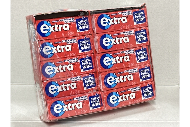 Extra Chewing Gum, Sugar Free, Strawberry Flavour, Chewing Gum Bulk, 26 Packs of 10 Pieces