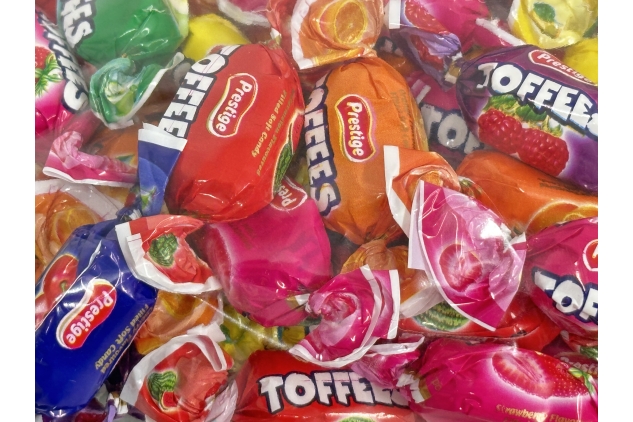 Fruit Flavoured Filled Soft Candy Sweets | Assorted Flavours | 1KG BULK BUY