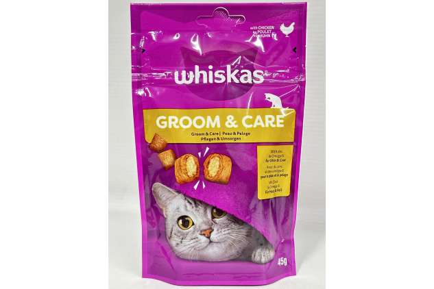 Whiskas Groom & Care Cat Treats (8 X 45g) – Bite-Size Snacks with Tasty Chicken Filling