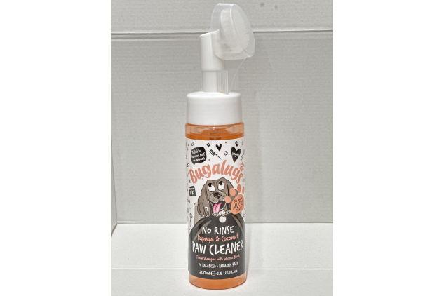 Bugalugs Dog Paw Mud Cleaner & No Rinse Foam Shampoo | Soft Brush for Cats & Dogs | 200ml