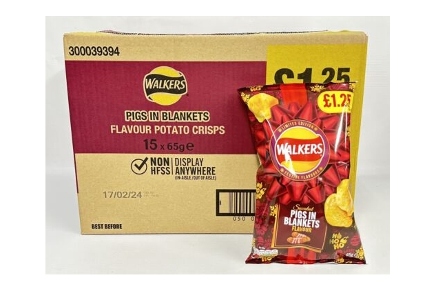 Walkers Pigs In Blankets Flavour Potato Crisps 15 X 65g | Best Before Date 17/02/2024