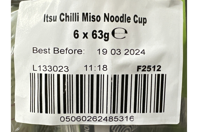 Itsu Chilli Miso Flavour Rice Noodles | Instant Rice Noodles Multipack Cup (Pack of 6) Gluten Free | Best Before Date 19/03/2024