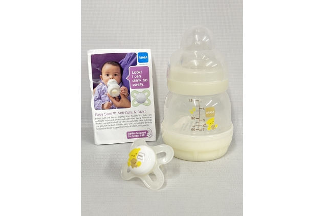 MAM Easy Start Self Sterilising Anti-Colic Bottle, Baby Bottle with Slow Flow MAM Teat Size 0, Newborn Essentials 130ml