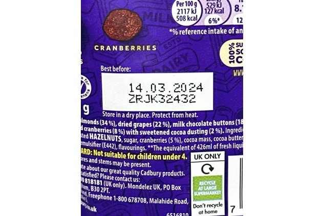 Cadbury Dairy Milk Fruitier & Nuttier Trail Mix | Nuts, Dried Fruit & Chocolate Buttons 10 X 100g = 1 KG TOTAL | Best Before Date 14/03/2024