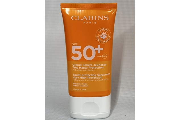 Clarins Youth-Protecting Sunscreen Very High Protection SPF50+ | Helps Prevent Wrinkles & Dark Spots 50ml