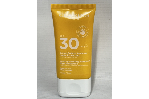 Clarins Youth-Protecting Sunscreen High Protection SPF30 | Helps Prevent Wrinkles & Dark Spots 50ml