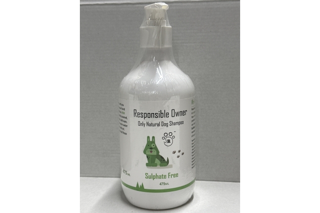 Dog Shampoo 475ml. Vegan, Only Natural Dog Shampoo Made From Plants. For All Types Of Skin, Ethically sourced Ingredients In A Fully Recyclable Pump Bottle.