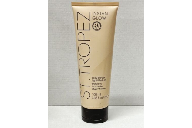 ST TROPEZ Instant Glow Body Bronzer Light / Medium 100ml (Pack Of 2)