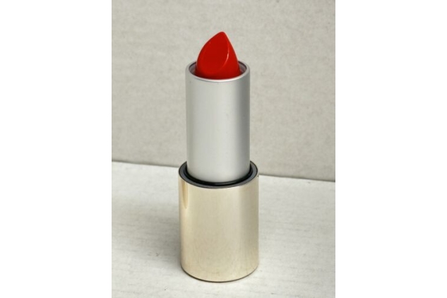 Jane Iredale Triple Luxe Long Lasting Naturally Moist Lipstick Shade Gwen 3.4g