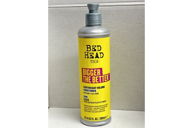 Bed Head by TIGI - Bigger The Better Hair Volume Conditioner - Ideal for Fine Hair - 300 ml