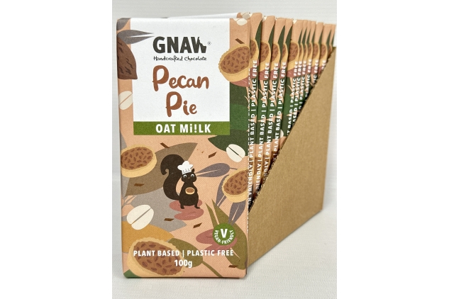 Gnaw Vegan Oat Milk Pecan Pie Chocolate Bar 100G (Pack Of 12) BBE 31/07/2024