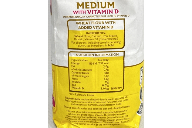 Elephant Atta Medium Flour with Vitamin D | Atta | Vitamin D | Chapatti Flour | Forfeited Flour | Health Flour | Vit D | Naan Flour | Roti Flour | Plain Flour | (1.5kg) BEST BEFORE DATE 30/06/2024