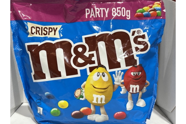 M&M'S Crispy Milk Chocolate Party Bulk Bag, Chocolate Gift & Movie Night Snacks, 850g