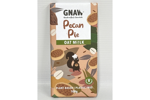 Gnaw Vegan Oat Milk Pecan Pie Chocolate Bar 100G | BBE 31/07/2024