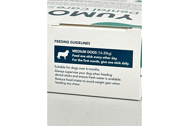 Lintbells YuMOVE Dental Care | Dental Sticks for Medium Dogs Tasty Chews with Natural Ingredients which Target Plaque & Freshen Breath,White | 14 Pack | BEST BEFORE DATE 19/07/2024