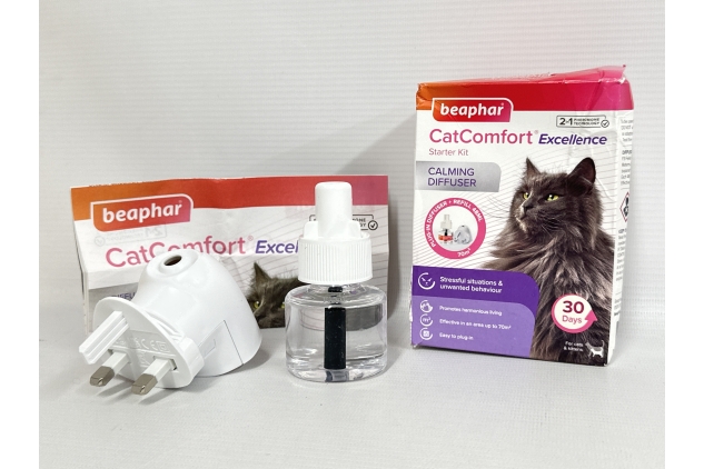 Beaphar | CatComfort Excellence | Calming Diffuser for Cats | Plug-In & Refill | DAMAGED OUTER BOX