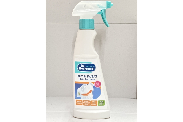 Dr. Beckmann Deo & Sweat Stain Remover | Combats antisperspirant, yellow and white marks | 250 ml