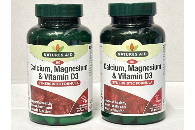 Natures Aid Calcium Magnesium and D3, Helps Maintain Normal Bones, Teeth and Muscle Function, Vegan, 90 Tablets (Pack Of 2) BBE 31/10/2024