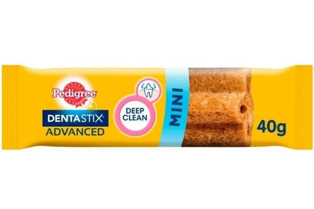 Pedigree Dentastix Advanced - Dental Care Chews - Dog Treats for Small Dogs - 12 Sticks | BEST BEFORE DATE 01/08/2024