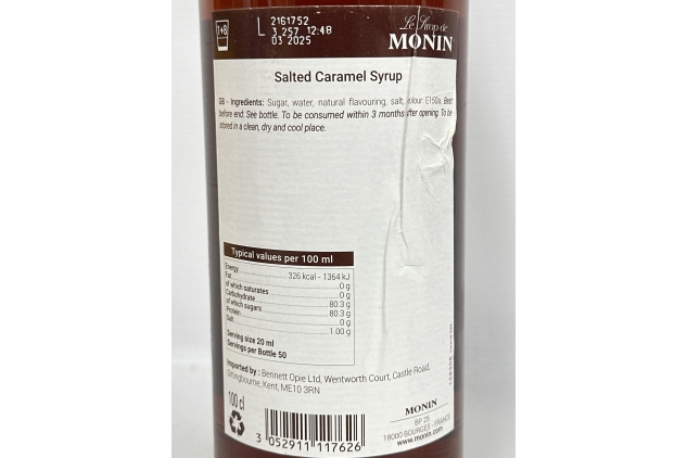 MONIN Premium Salted Caramel Syrup 1L for Coffee and Cocktails. Vegan-Friendly, Allergen-Free, 100% Natural Flavours and Colourings. Salted Caramel Coffee Syrup