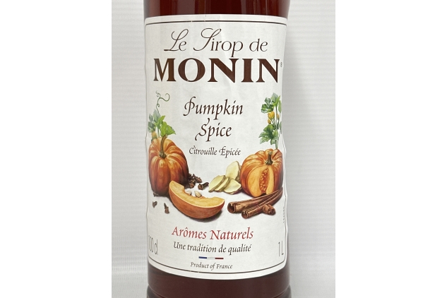 MONIN Premium Pumpkin Spice Syrup 1L for Coffees, Frappes and Cocktails Halloween Themed Drinks | BBE 30/09/2024